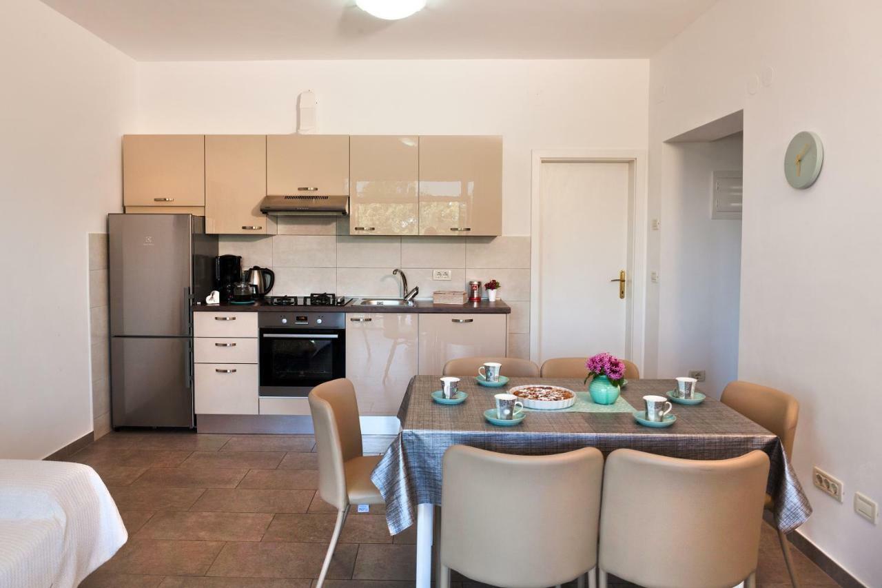 Apartment Villa Lidija Lovran Kültér fotó