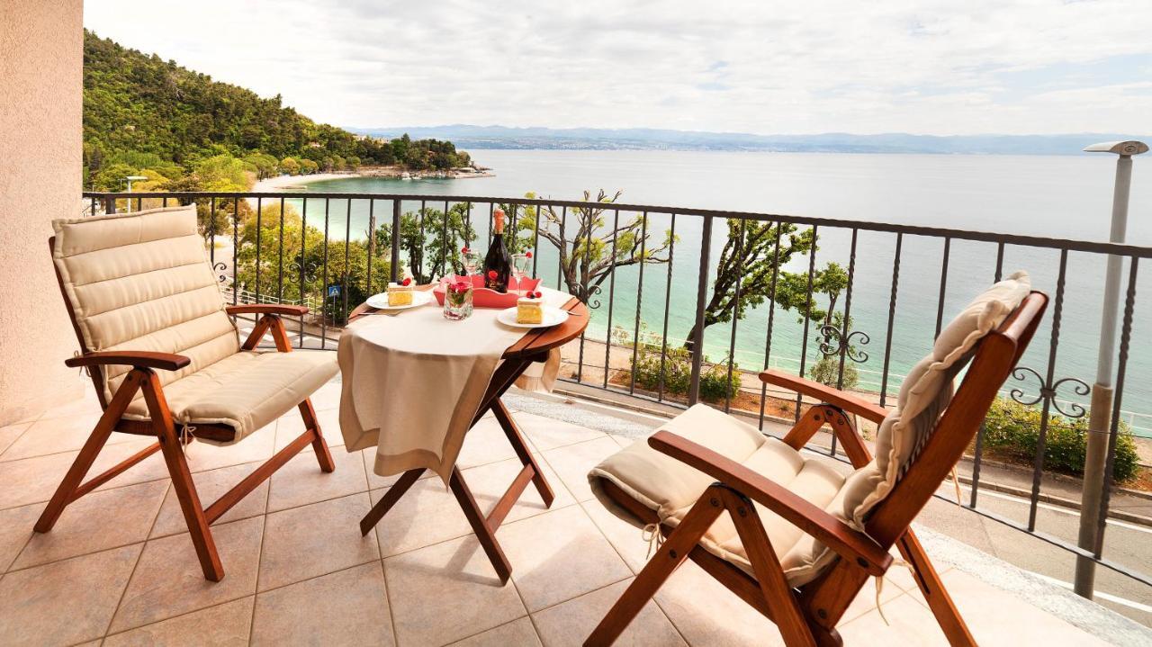 Apartment Villa Lidija Lovran Kültér fotó